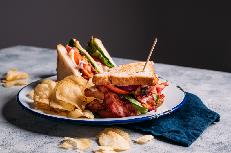 ison_porukan_club_sandwichit