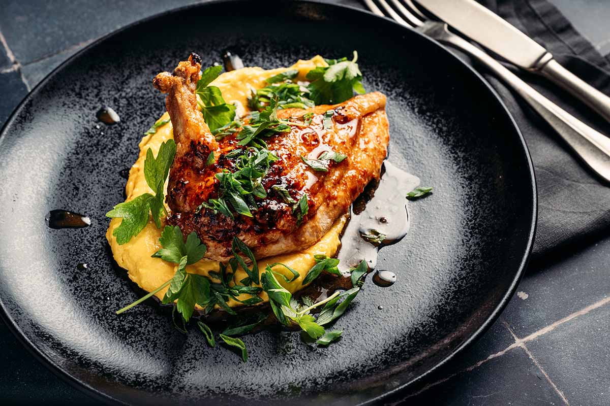 Misoglaseerattu kananrinta ja inkivääri-maissipyree_3 kopio